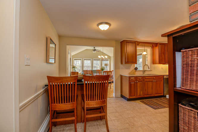 2 Willow Lane Cumberland, ME 04021 - Photo 10 of 58 Kitchen with movable island
