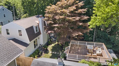 $1,475,000 | 7 Raymond Heights, Darien, CT 06820