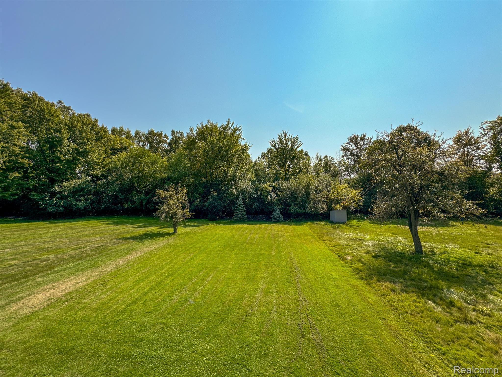 902 Trombley Road Troy, MI 48083 - Photo 26 of 33 Gallery Image 26