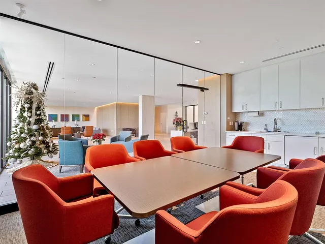 $829,000 | 770 South Palm Avenue, Unit 1201, Sarasota, FL 34236