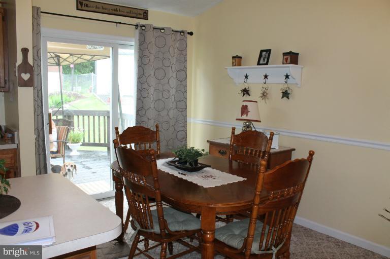 402 North Forrest Street Ranson, WV 25438 - Photo 14 of 30 Dining Room