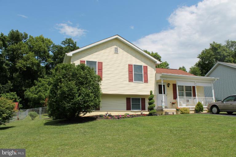 402 North Forrest Street Ranson, WV 25438 - Photo 18 of 30 Exterior (Front)