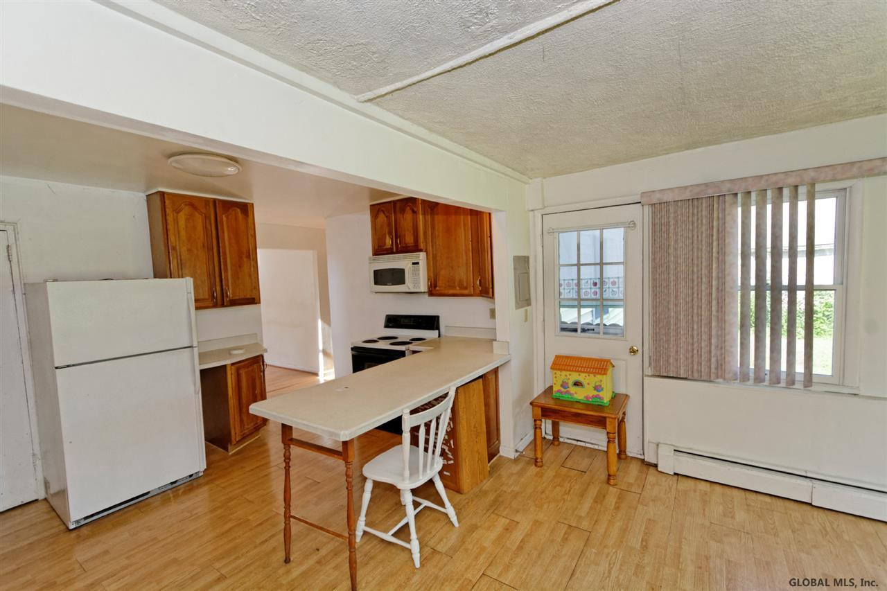 13 Audrey Road Colonie, NY 12110 - Photo 11 of 25 Photo 11