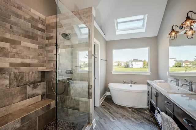 $859,900 | 15738 Creekview Drive, Plainfield, IL 60544