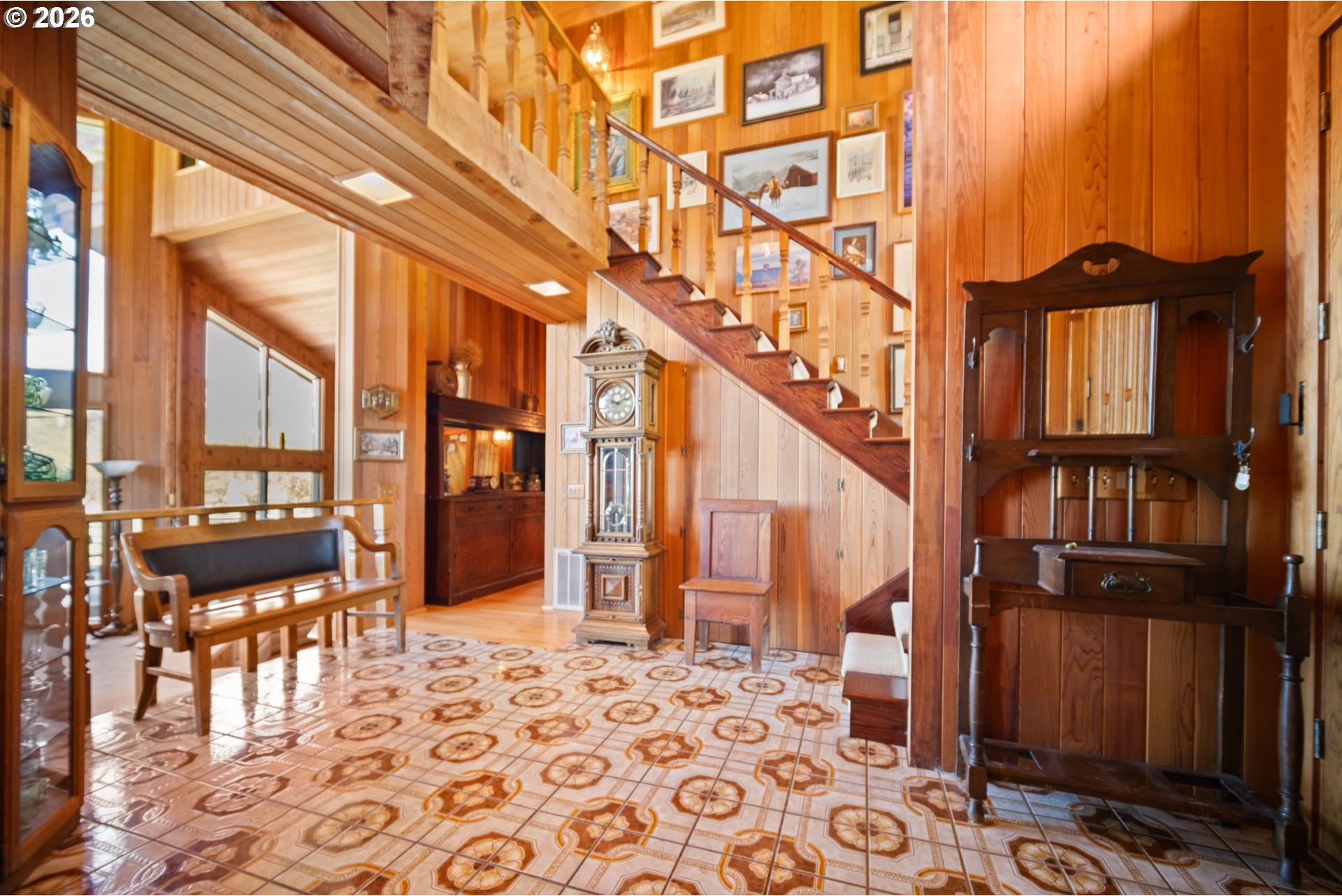 59926 Comstock Road Cove, OR 97824 - Photo 8 of 47 Entrance/Foyer