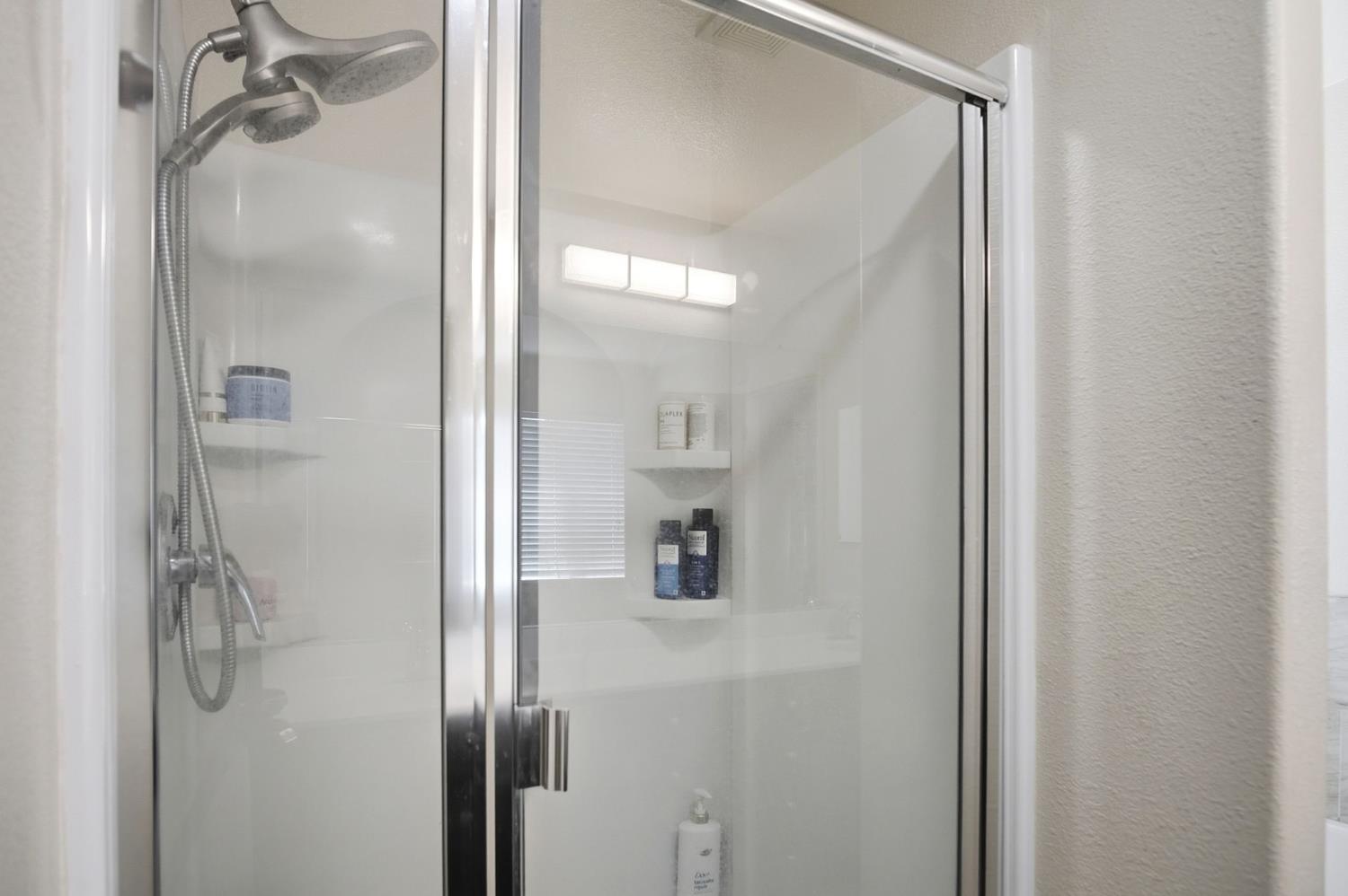4185 Pathway Lane Turlock, CA 95382 - Photo 26 of 33 Gallery Image 26