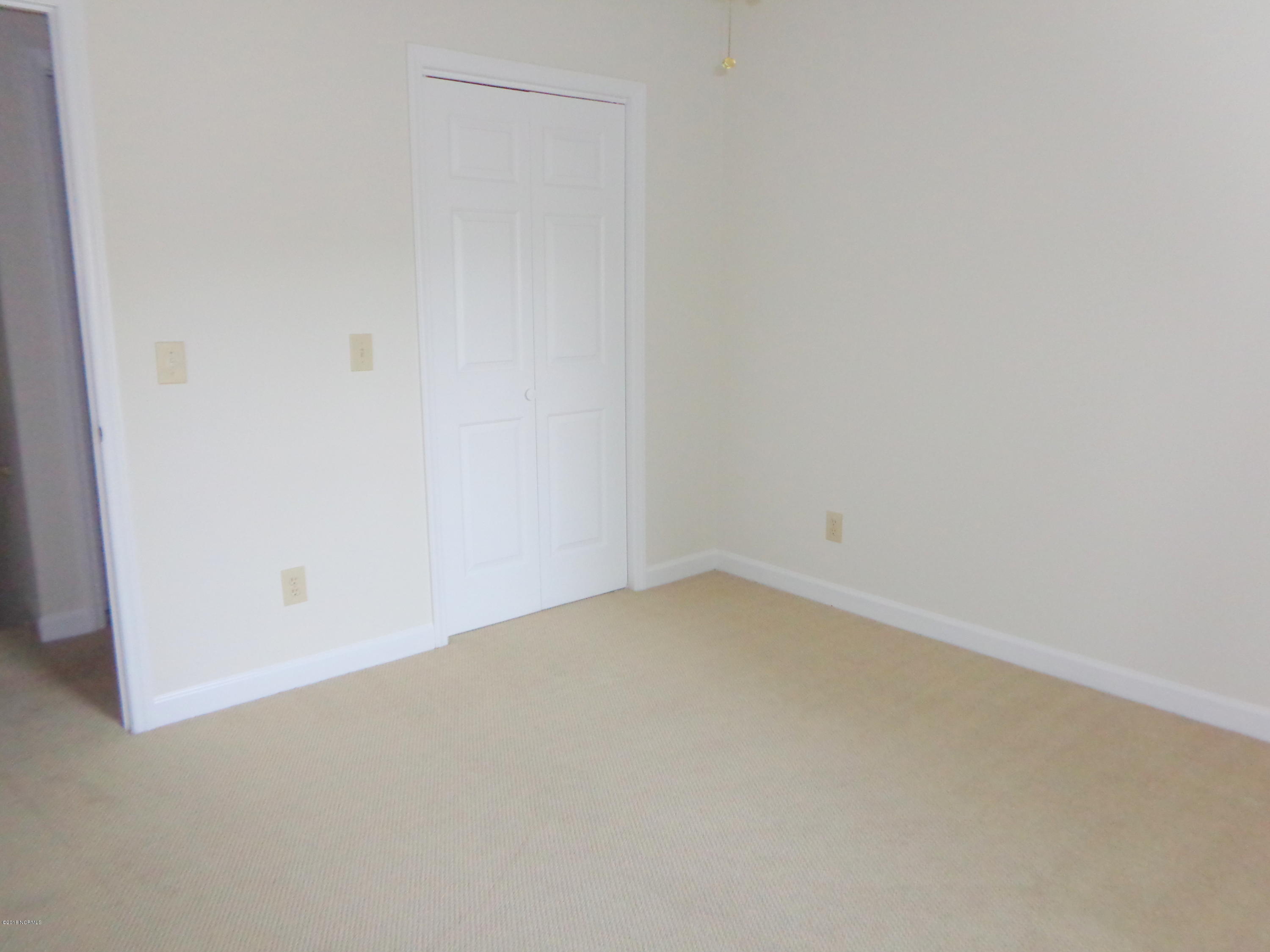 2010 D Quail Ridge Road Greenville, NC 27858 - Photo 16 of 25 DSC05456