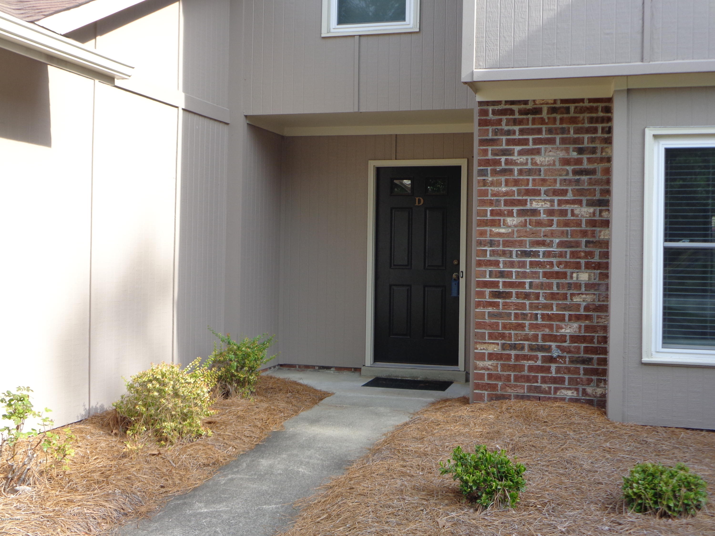 2010 D Quail Ridge Road Greenville, NC 27858 - Photo 3 of 25 DSC05442