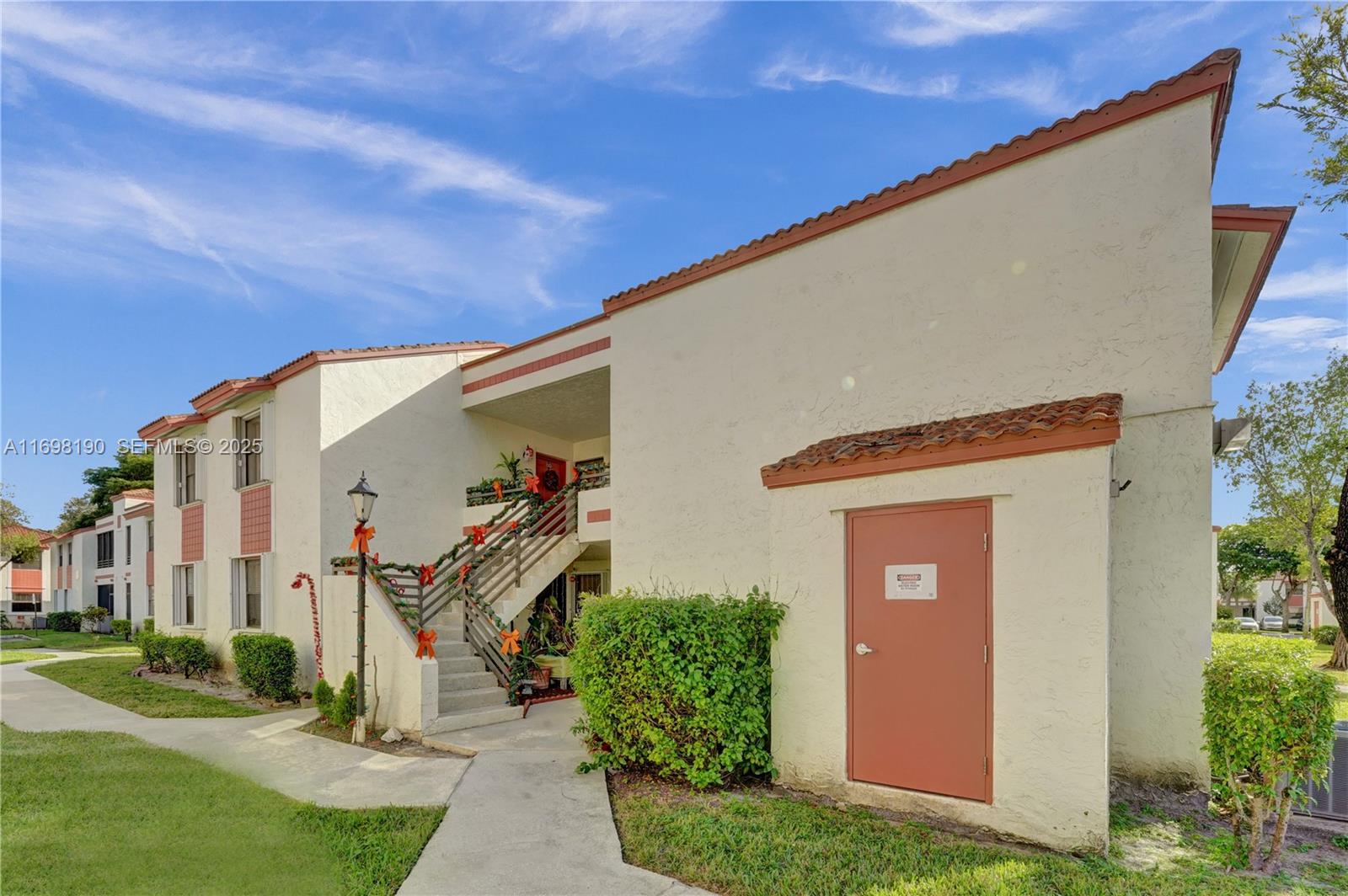 1104 North Hiatus Road, Unit 1104 Pembroke Pines, FL 33026 - Photo 27 of 28