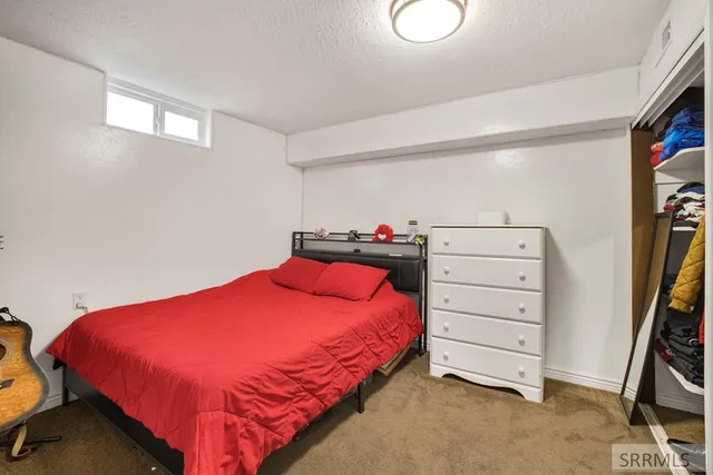 $415,000 | 160 West Oak Street, Shelley, ID 83274