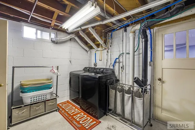 $415,000 | 160 West Oak Street, Shelley, ID 83274