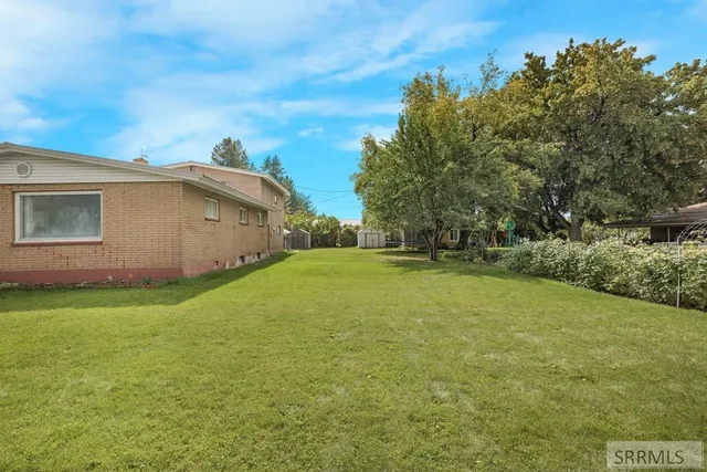 $415,000 | 160 West Oak Street, Shelley, ID 83274