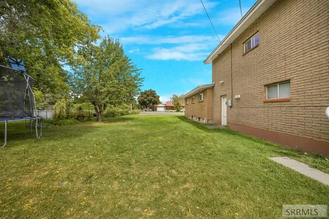 $415,000 | 160 West Oak Street, Shelley, ID 83274