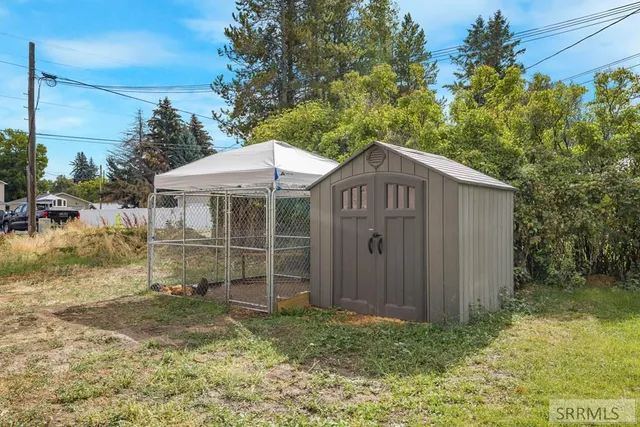 $415,000 | 160 West Oak Street, Shelley, ID 83274