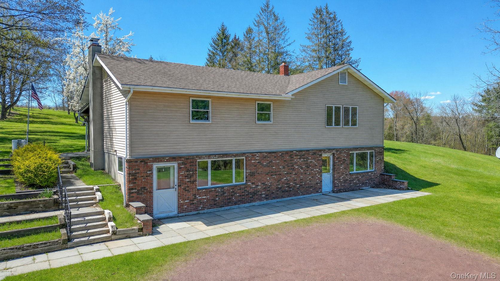 208 Shortcut Road Cochecton, NY 12726 - Photo 5 of 49 Gallery Image 5