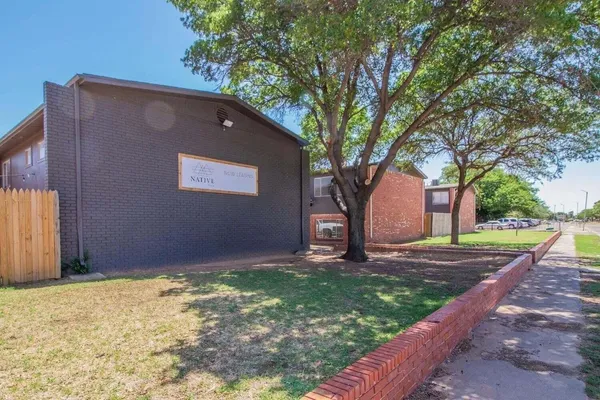 $650 | 1303 65th Street, Lubbock, TX 79412
