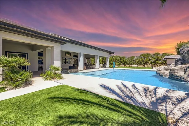 $5,350,000 | 6731 Via Provenza Avenue, Las Vegas, NV 89131