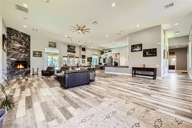 $5,350,000 | 6731 Via Provenza Avenue, Las Vegas, NV 89131