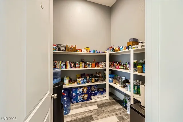 $5,350,000 | 6731 Via Provenza Avenue, Las Vegas, NV 89131