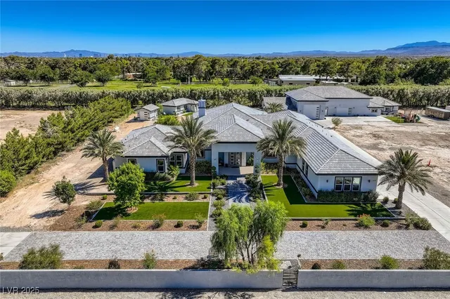 $5,350,000 | 6731 Via Provenza Avenue, Las Vegas, NV 89131
