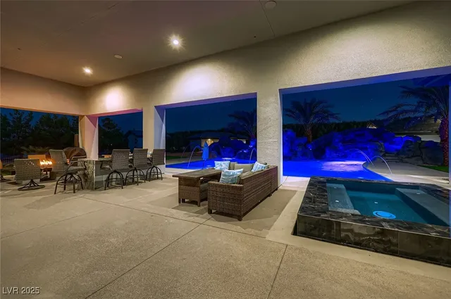 $5,350,000 | 6731 Via Provenza Avenue, Las Vegas, NV 89131