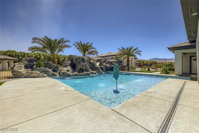 $5,350,000 | 6731 Via Provenza Avenue, Las Vegas, NV 89131