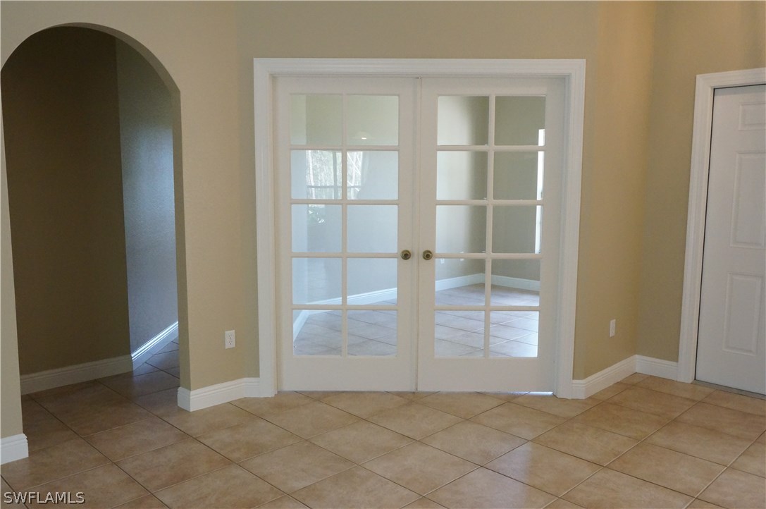 17520 Corkscrew Road Estero, FL 33928 - Photo 7 of 25 Gallery Image 7
