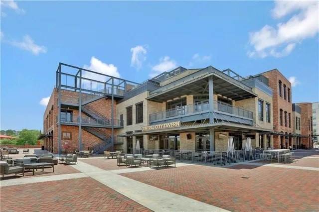 $422,742 | 763 Woods Chapel Road, Sugar Hill, GA 30518