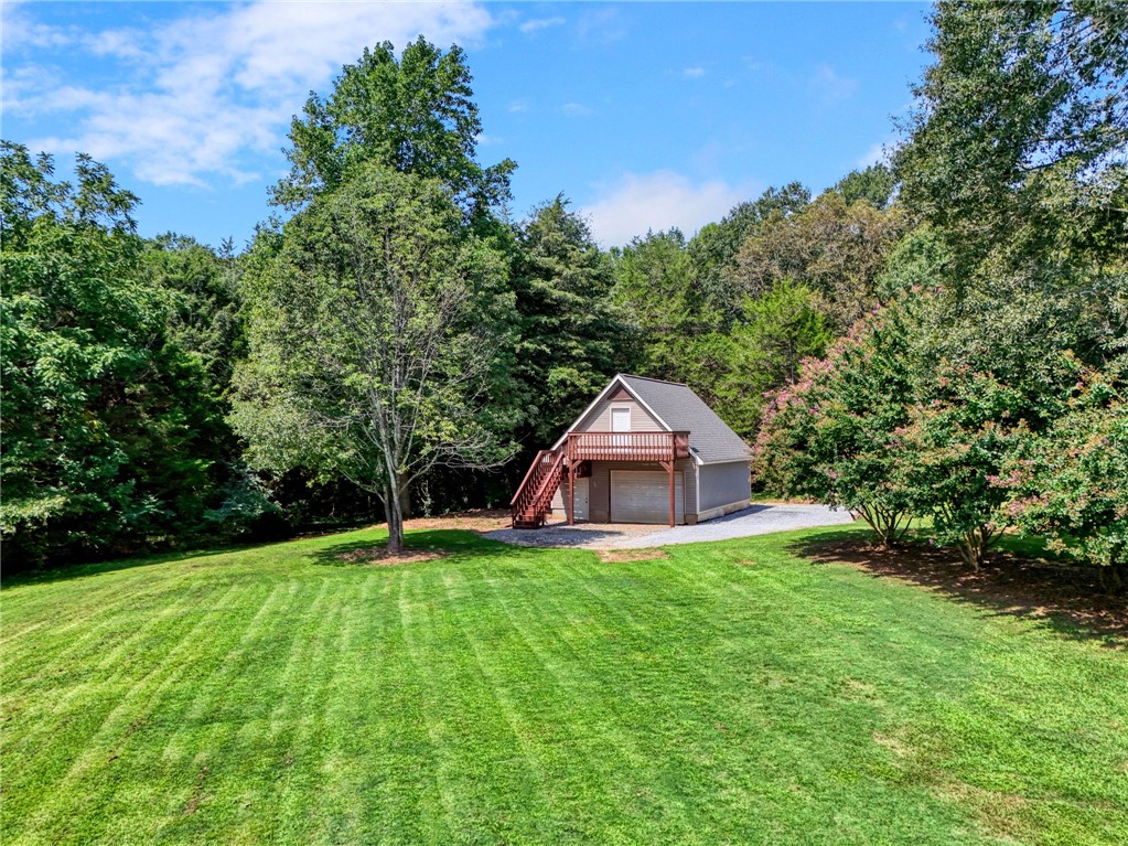 547 Crest Drive Easley, SC 29640 - Photo 3 of 48