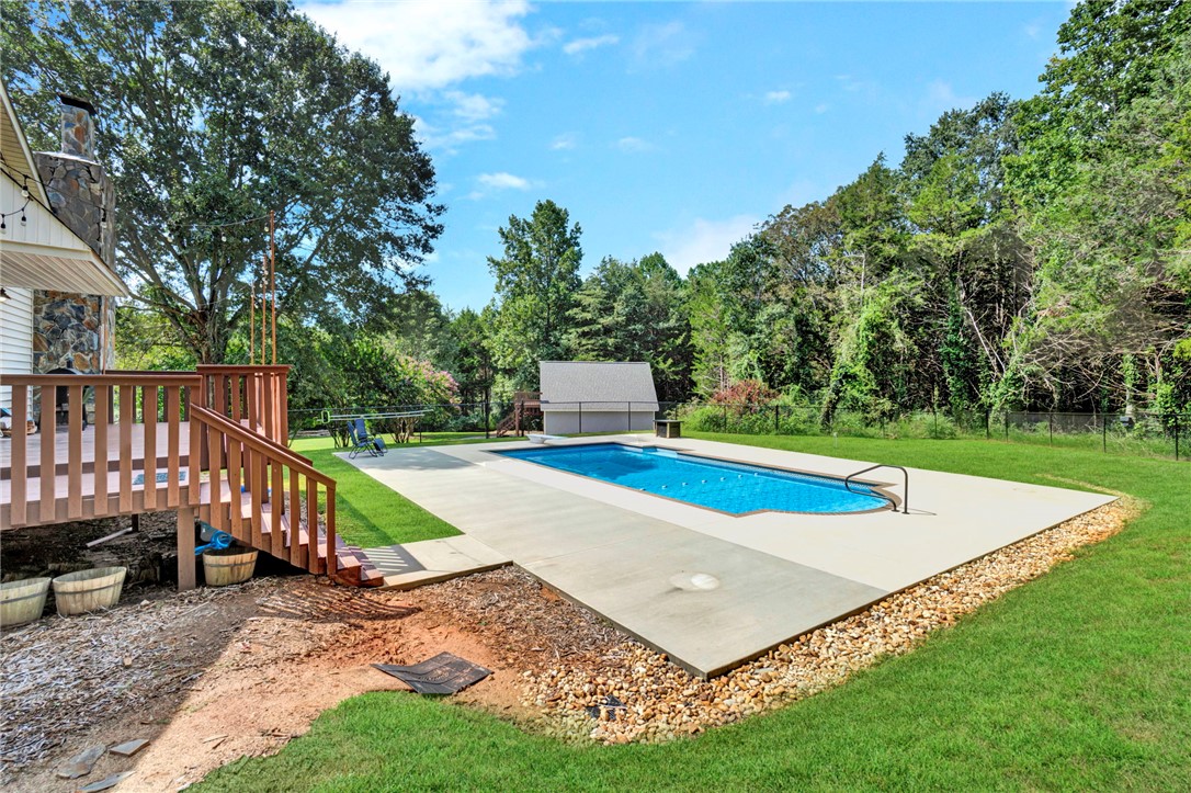 547 Crest Drive Easley, SC 29640 - Photo 43 of 48