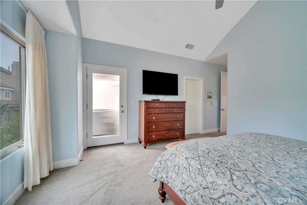 307 Kansas Street, Unit A El Segundo, CA 90245 - Photo 24 of 63