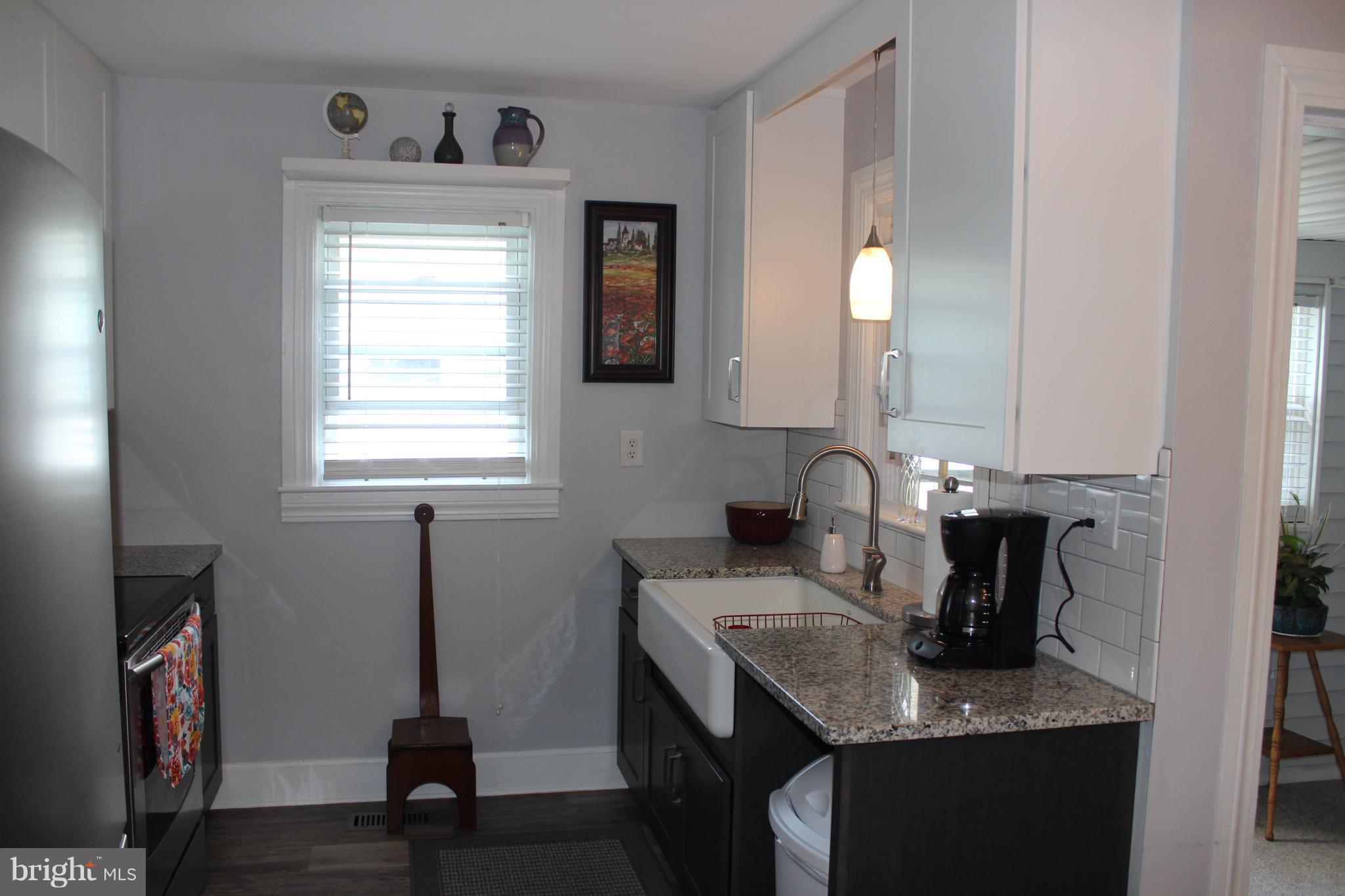 103 Hiawatha Road Cambridge, MD 21613 - Photo 5 of 20 Kitchen