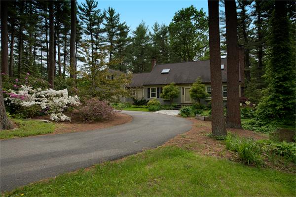 322 Stow Road Harvard, MA 01451 - Photo 2 of 26 Gallery Image 2