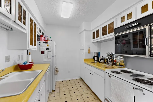 $219,990 | 306 Out Yonder, Unit 166, Horseshoe Bay, TX 78657