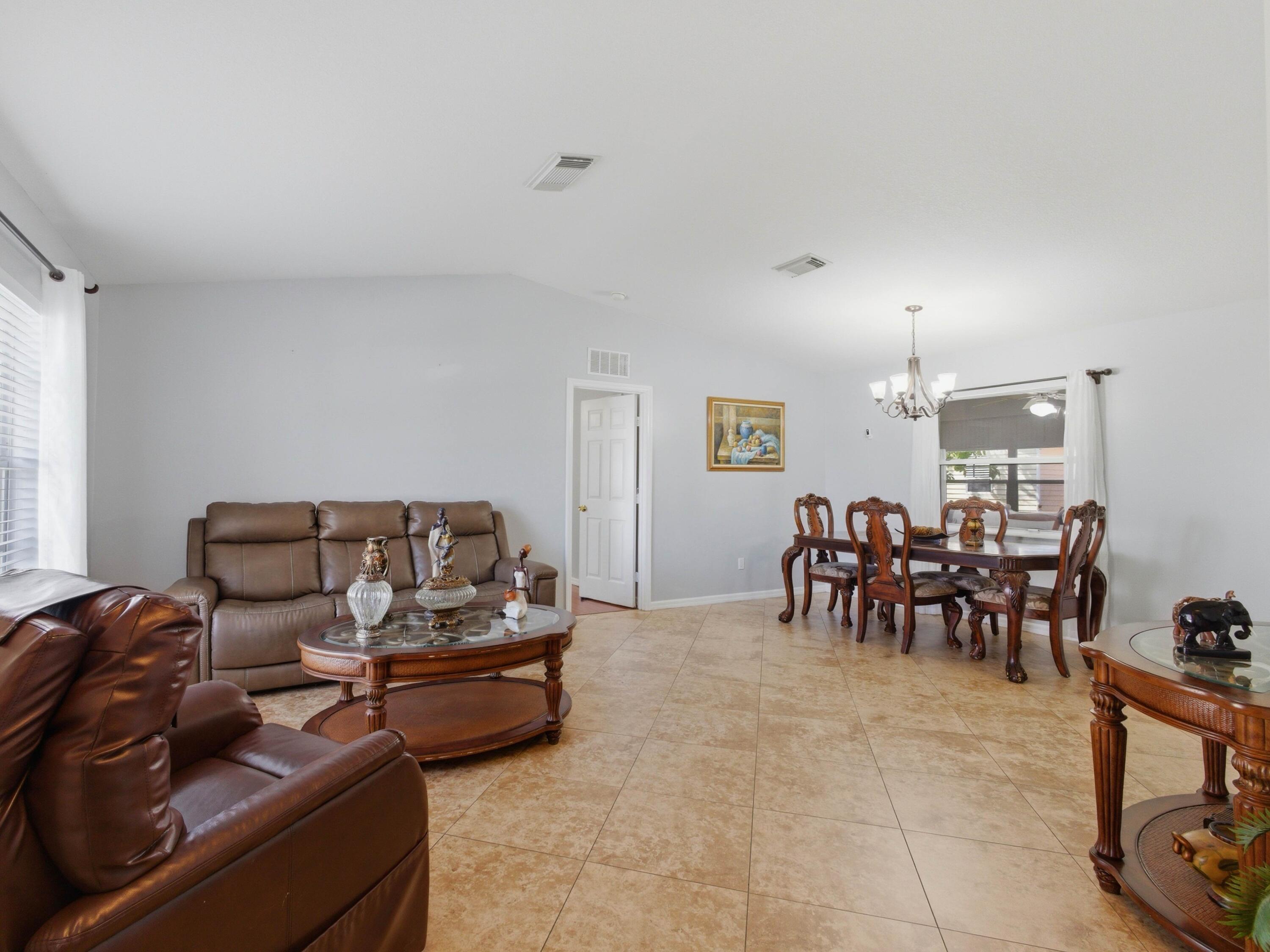 731 Southwest Bond Road Port St. Lucie, FL 34953 - Photo 5 of 31 Living Dining
