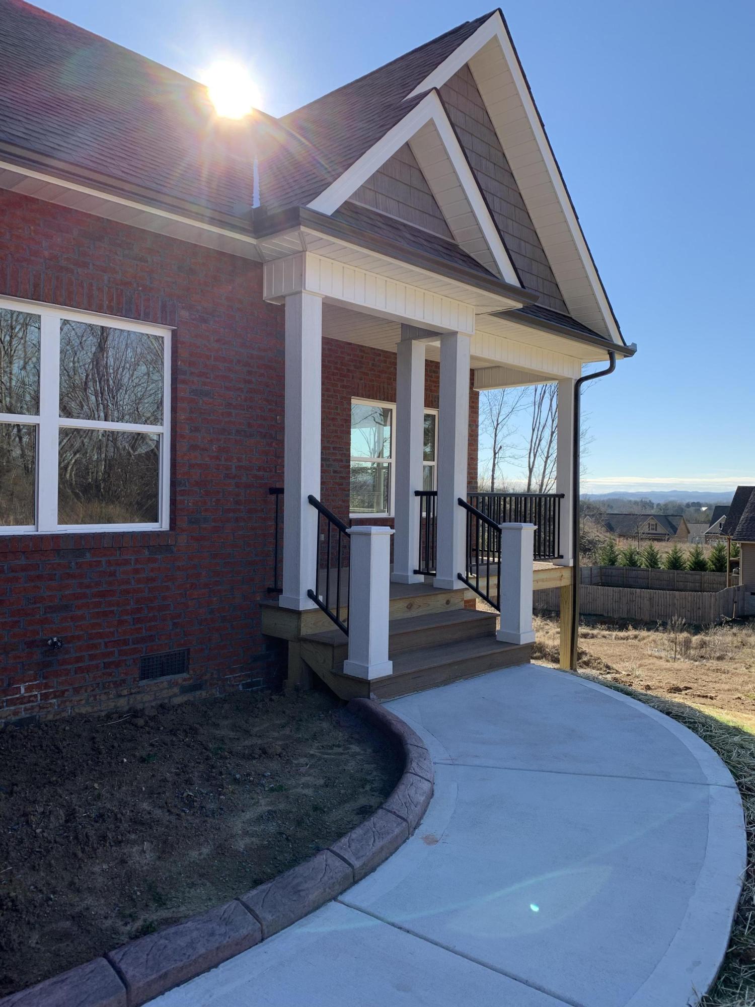 418 Brookstone Ridge Drive Clinton, TN 37716 - Photo 3 of 37 IMG_1461 (002)
