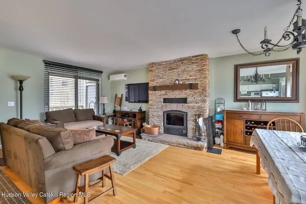 $798,000 | 48 Highlands Lane, Unit G3 & G4, Hunter, NY 12442