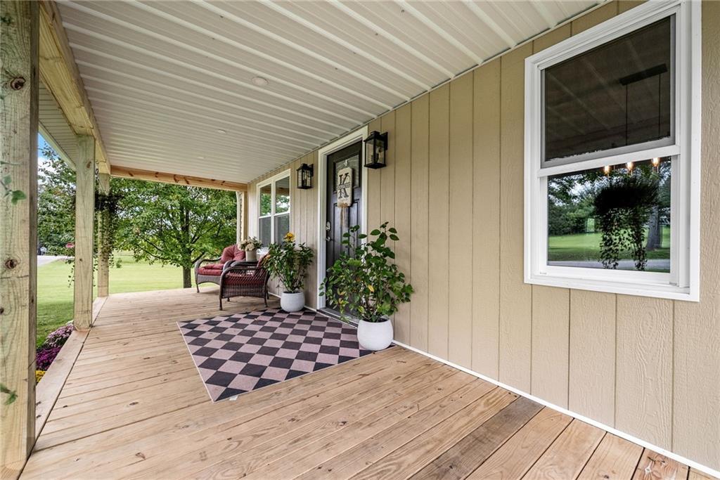 907 Center Church Road New Castle, PA 16101 - Photo 4 of 50 Gallery Image 4