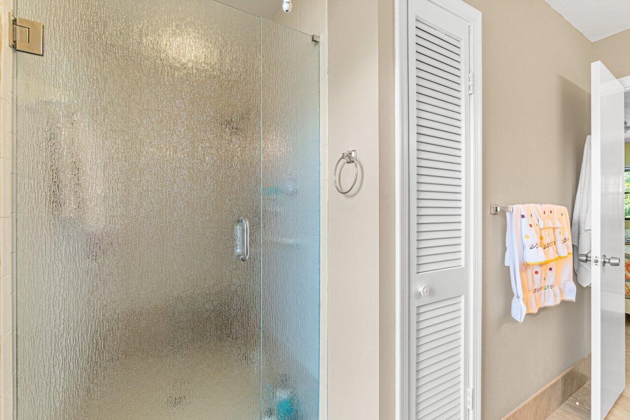 6347 Timberlakes Way Delray Beach, FL 33484 - Photo 25 of 49 Shower & Linen Closet in Owner's Bthrm