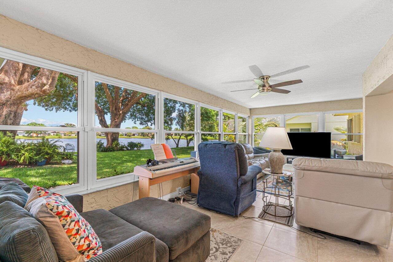 6347 Timberlakes Way Delray Beach, FL 33484 - Photo 8 of 49 Family Room