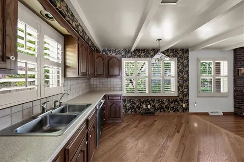 $340,000 | 9249 Switzer Street, Overland Park, KS 66212