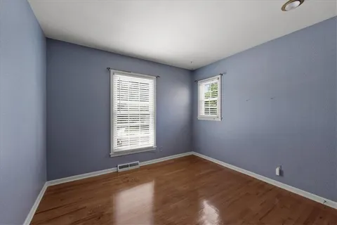 $340,000 | 9249 Switzer Street, Overland Park, KS 66212