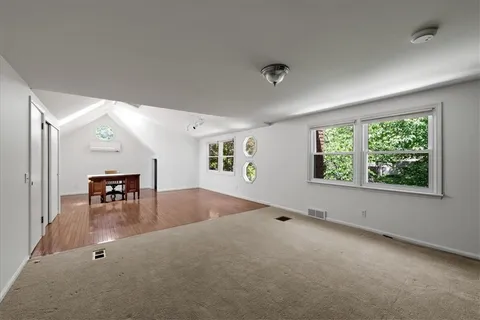 $340,000 | 9249 Switzer Street, Overland Park, KS 66212