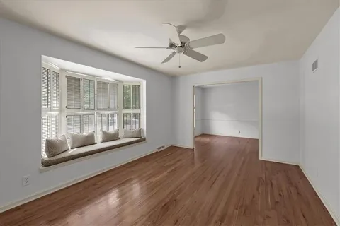 $340,000 | 9249 Switzer Street, Overland Park, KS 66212