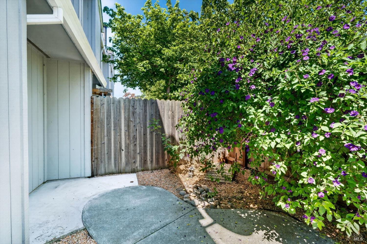 1780 Marlow Road Santa Rosa, CA 95401 - Photo 30 of 33