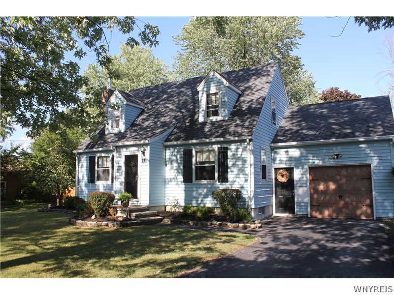 17 East Home Road Lancaster, NY 14026 - Photo 1 of 1 Exterior Front.