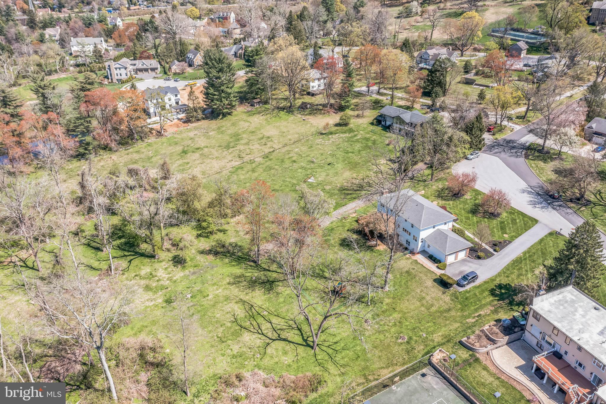 325 Tory Turn Wayne, PA 19087 - Photo 40 of 42 an aerial view of residential house with parking space