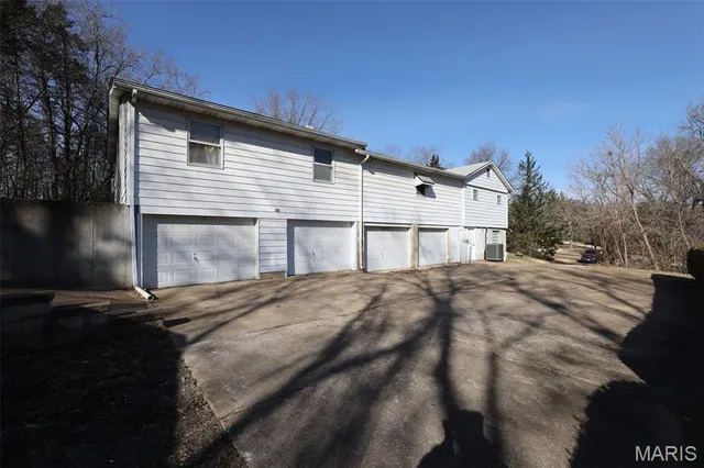 $149,900 | 7918 Jim Weber Road, Eureka, MO 63025