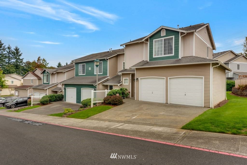 3003 Southeast 11th Place, Unit 1085 Renton, WA 98058 - Photo 1 of 18 Gallery Image 1