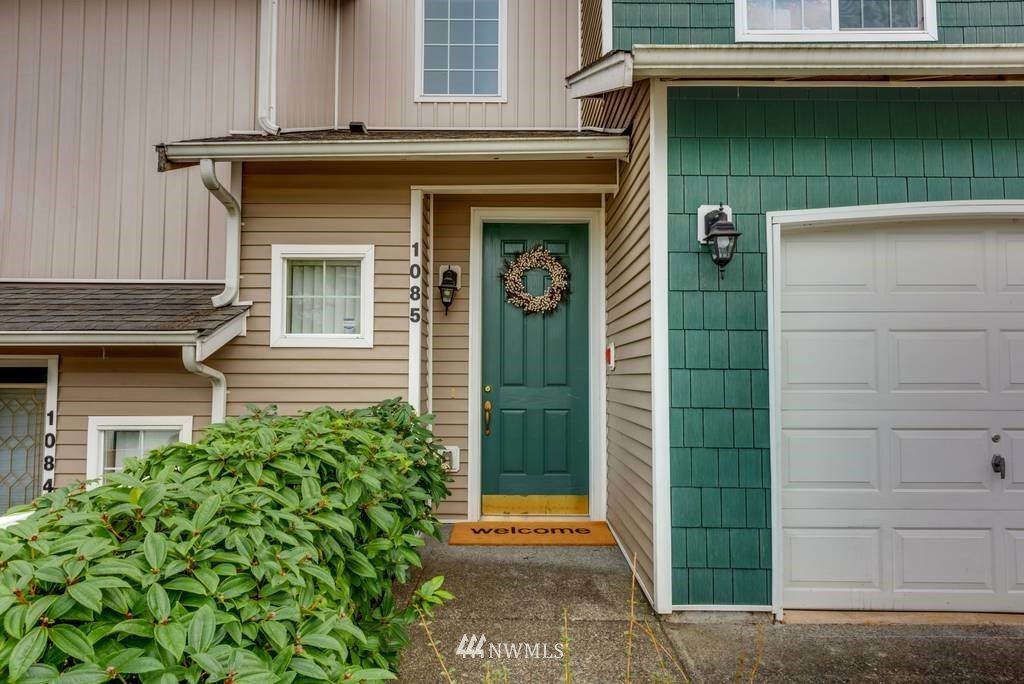 3003 Southeast 11th Place, Unit 1085 Renton, WA 98058 - Photo 2 of 18 Gallery Image 2